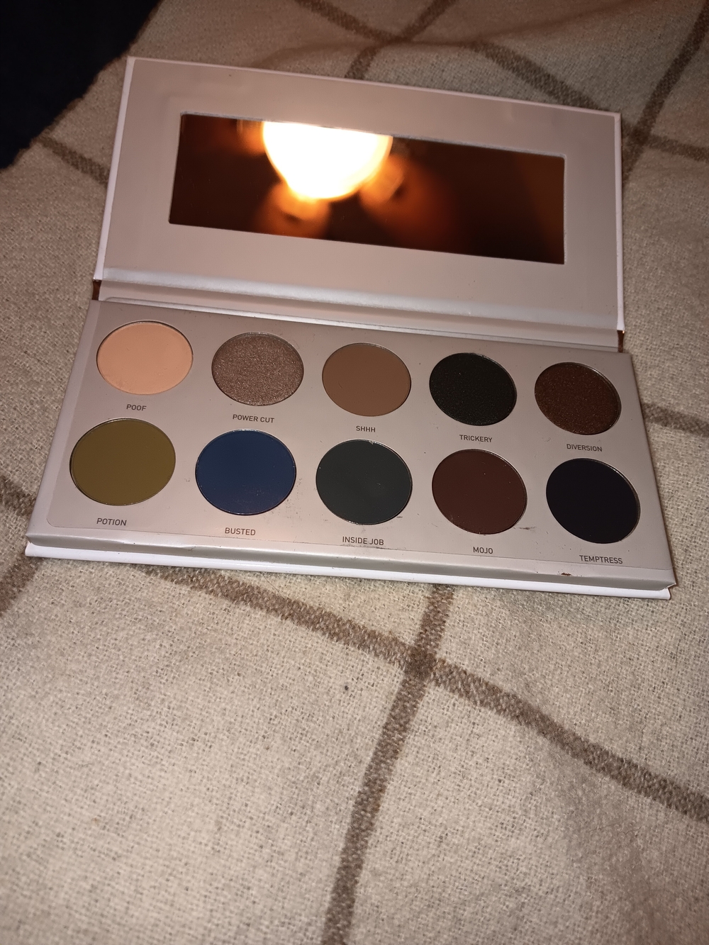 Morphe X Jaclyn Hill Eyeshadow Palette Moody Dark Magic 10 Color Shades Mirror